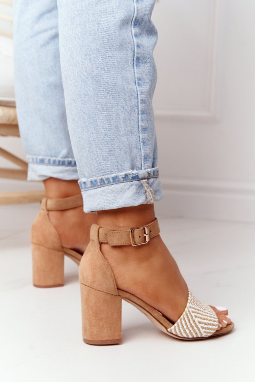 sandále S vrkočom s podpätkami svetlo hnedá Honeymoon