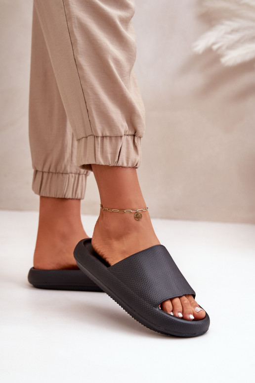 Dámske Ľahké penové šľapky Zapnuté hrubej podrážke čierna Querceria