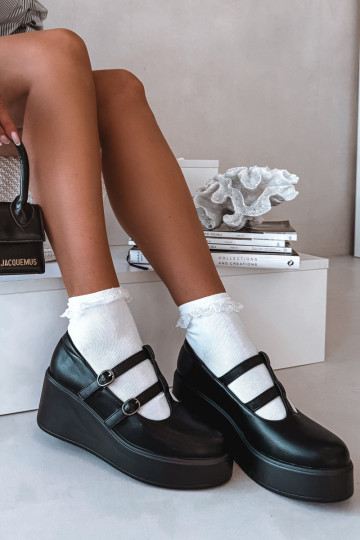 Dámske čierne topánky na platforme s pásikmi Jesivelle 2