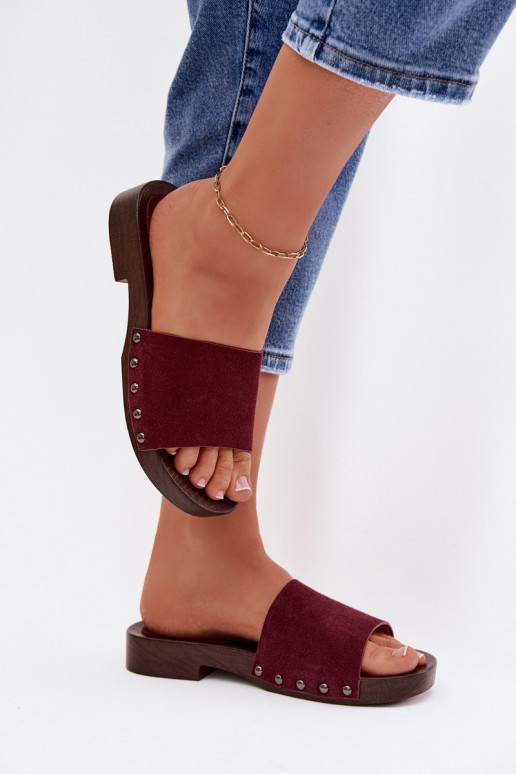 Dámske papuče s nitmi so širokými podpätkami bordová Amelvessa