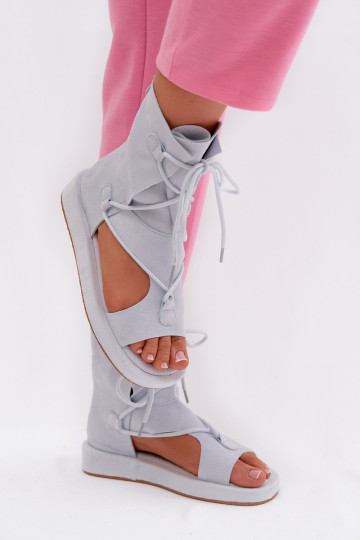 Dámske sandále z eko semišuoIne s čižmami I INiązaniem svetlo modrá Ferlisse