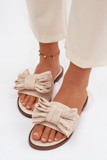 Dámske šľapky s širokými podpätkami a mašľami pieskovej farby Amivelle