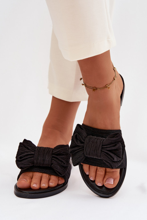 Dámske čierne papuče s širokými podpätkami a mašľami Amivelle