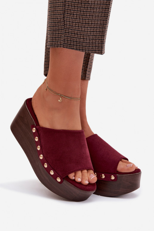 Dámske papuče Zapnuté INedge Ze zlatej farbymi Svorníky z eko semišuoIne bordová Helivina