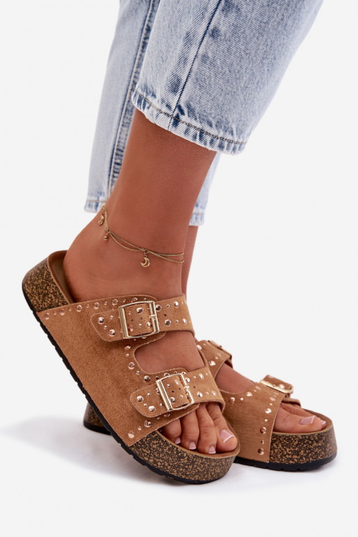 Dámske papuče Ze zlatej farbymi s prackamimi A cvoky Hnedá farba Tervina