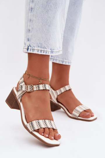 Dámske sandále Zapnuté Klocku biela farba Sabela 2