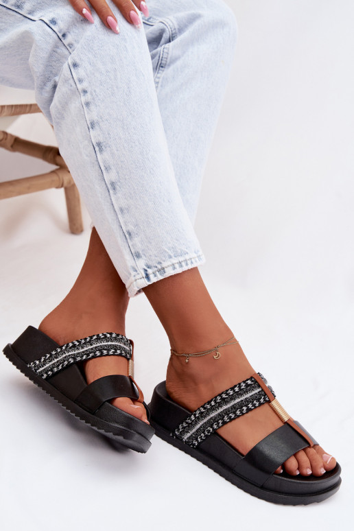 Dámske papuče s platformou S pruhmi I zlatej farbym Detalem čierna Tahlia