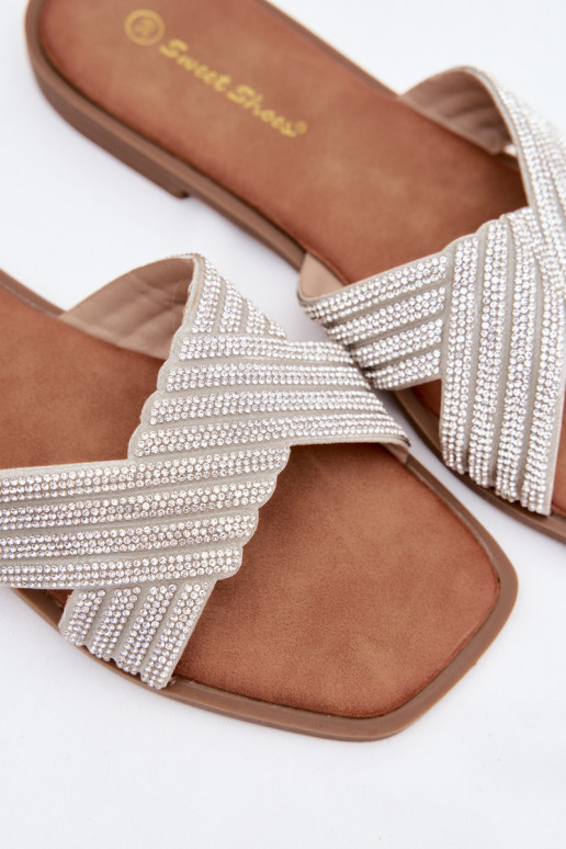 Dámske papuče so širokými podpätkami s trblietavými otvormi strieborná farba Zinnia