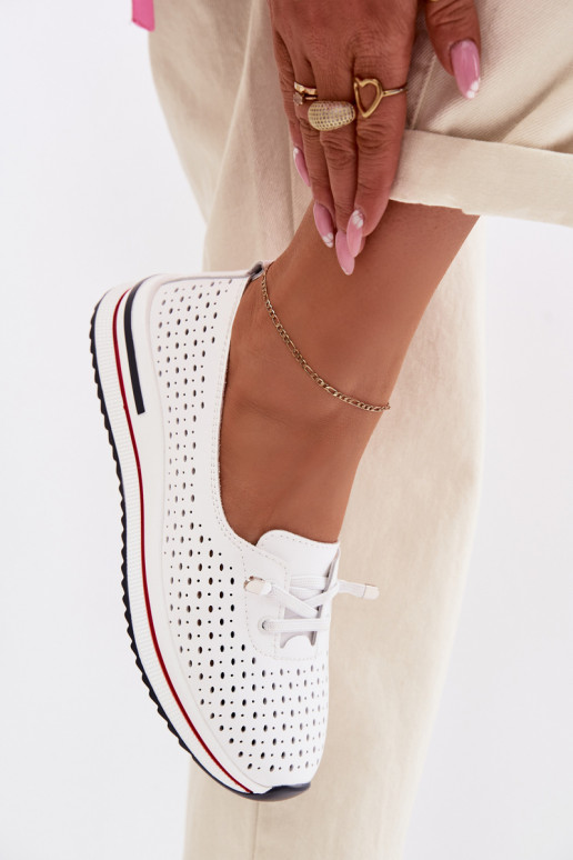 Kožené s prvkami prelamovania topánky Dámske S.Barski LR61-7044 biela farba