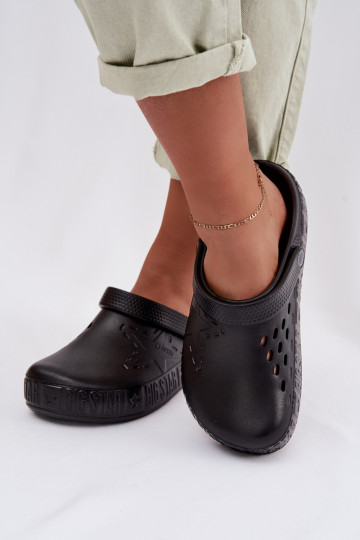 Papuče Dreváky Dámske Ľahké papuče Big Star TT274A084 čierna 2