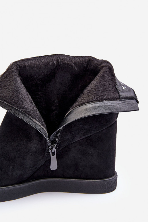 zo semišu zahriať sa Čižmy Zapnuté INedge s ozdobami čierna Vere