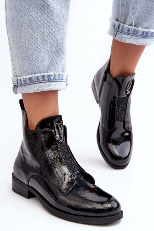 s lakovým efektom Dámske čižmy so širokými podpätkami zahriať sa čierna S.Barski HY75-120 čierna