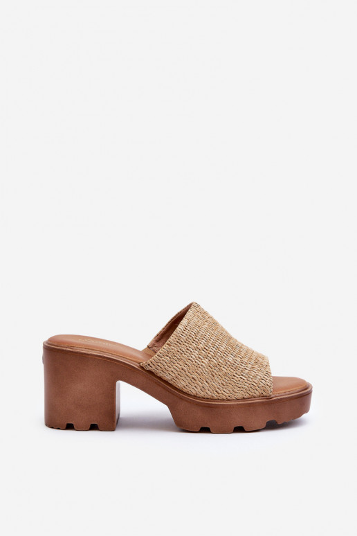 Dámske papuče z Plecionką s podpätkami béžová Titantha