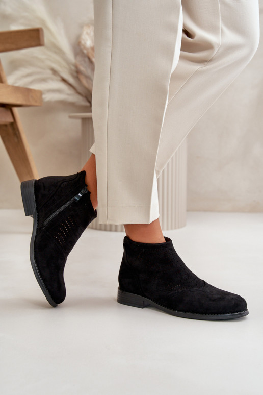 Dámske čižmy so širokými podpätkami s prvkami prelamovania čierna S.Barski HY42-076