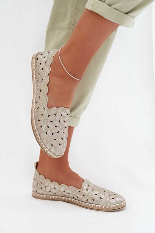 Dámske Trvalý model Balerínky s kvetmi zlatej farby Vennice