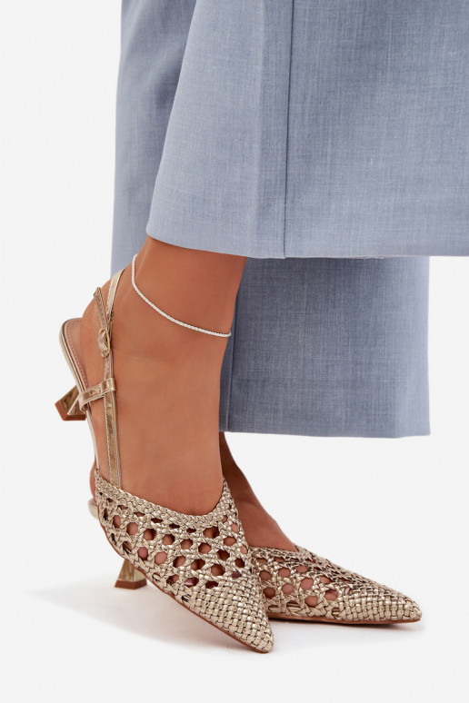 vzorované sandále Dámske s podpätkami zlatej farby Selinae