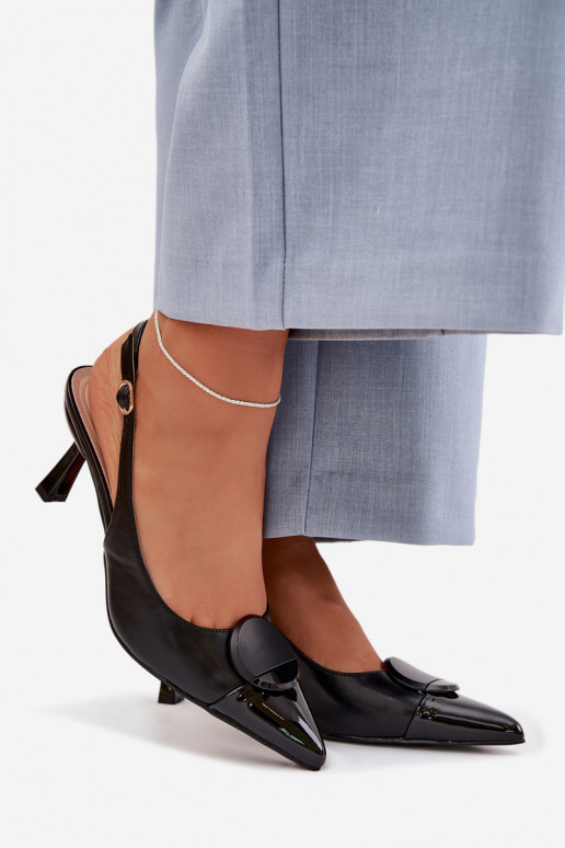 Dámske sandále s tenkými podpätkami S Ornatem Detalem čierna Máriae