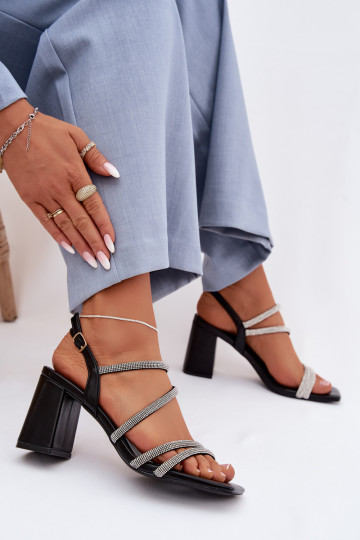 Dámske sandále na vysokom opätku S pruhmi A zirkóny čierna Brelia