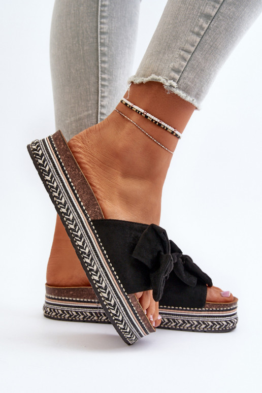 Dámske papuče s platformou so stuhami čierna Evatria