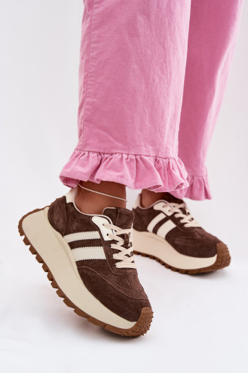 Semišové sneakers s platformou D&A GR61-5986 čokoládovej farby
