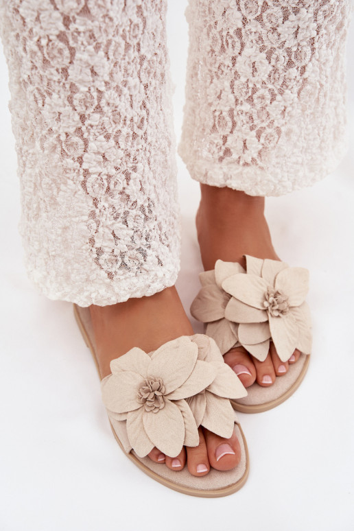 rovná sa Dámske papuče S Ornatemi s kvetinovými motívmiami slonovina Elzoria