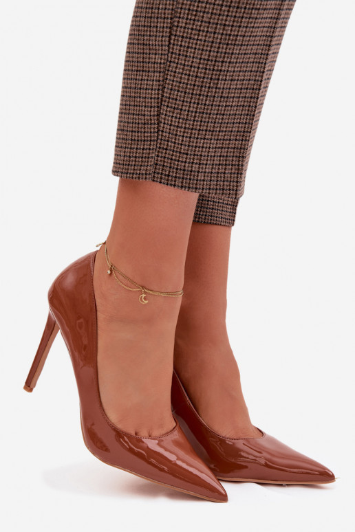 s lakovým efektom štekle z eko kože Hnedá farba Jonira