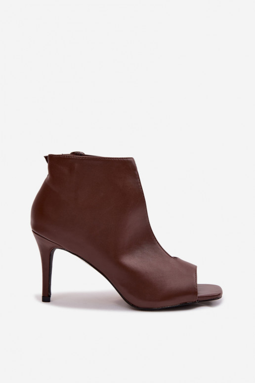 Dámske sandále s tenkými podpätkami CzekoladoIne Helira