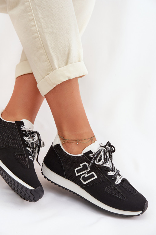 Tenisky model obuvi Dámske S Ornatem Šnurovaniem čierna Henira