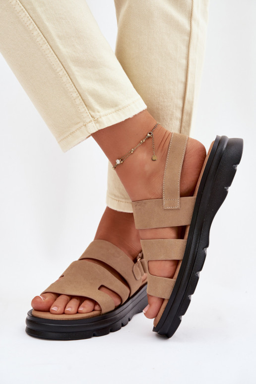 Dámske sandále zo semišu Big Star TT274482 béžová