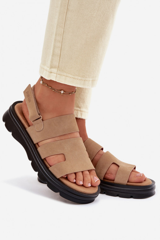 Dámske sandále zo semišu Big Star TT274482 béžová