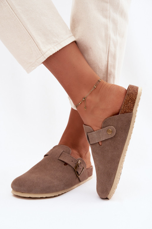 Dámske papuče DrevákyZapnutéturalnego zo semišuu Vinceza 101332 béžová