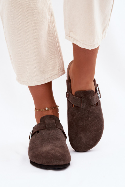 Dámske papuče DrevákyZapnutéturalnego zo semišuu Vinceza 101332 CzekoladoIne