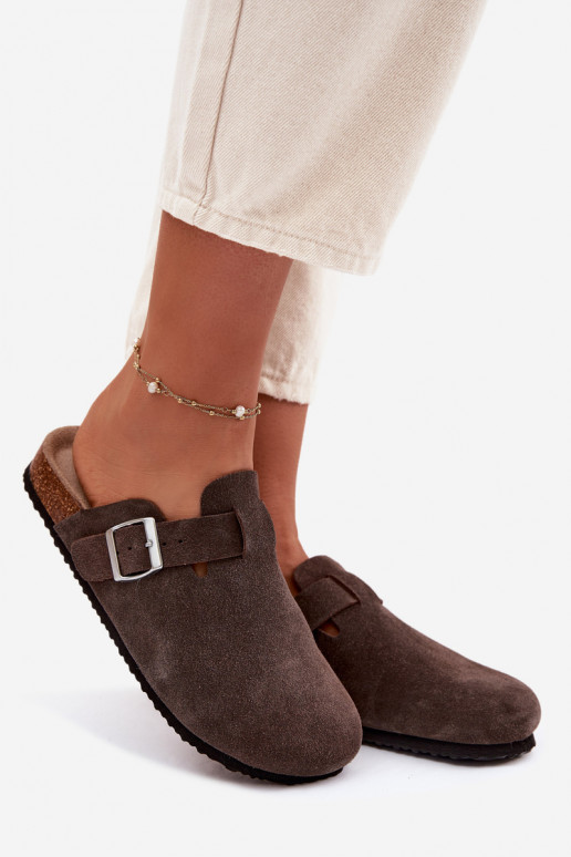 Dámske papuče DrevákyZapnutéturalnego zo semišuu Vinceza 101332 CzekoladoIne