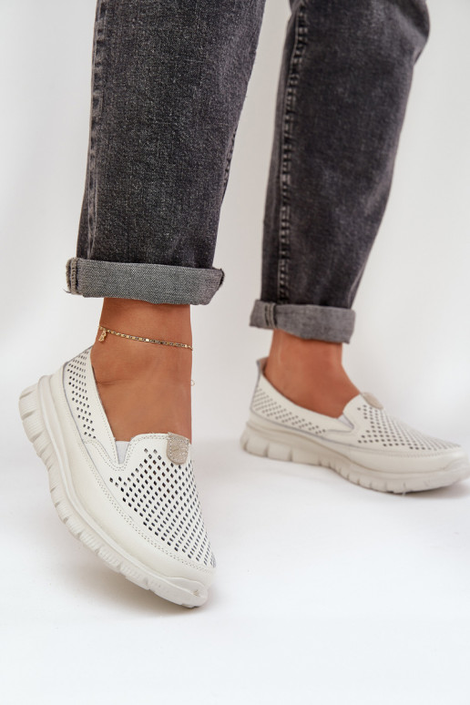 Jednoduché Kožené s prvkami prelamovania Dámske mokasíny na platforme biela farba Tanelora