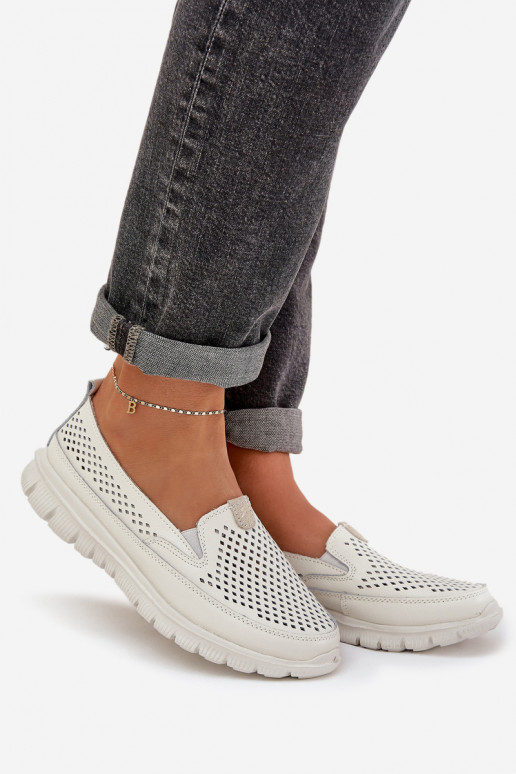 Jednoduché Kožené s prvkami prelamovania Dámske mokasíny na platforme biela farba Tanelora