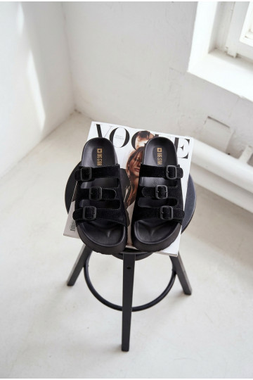 Dámske šľapky s platformou a pásikmi Big Star TT274531 čierne