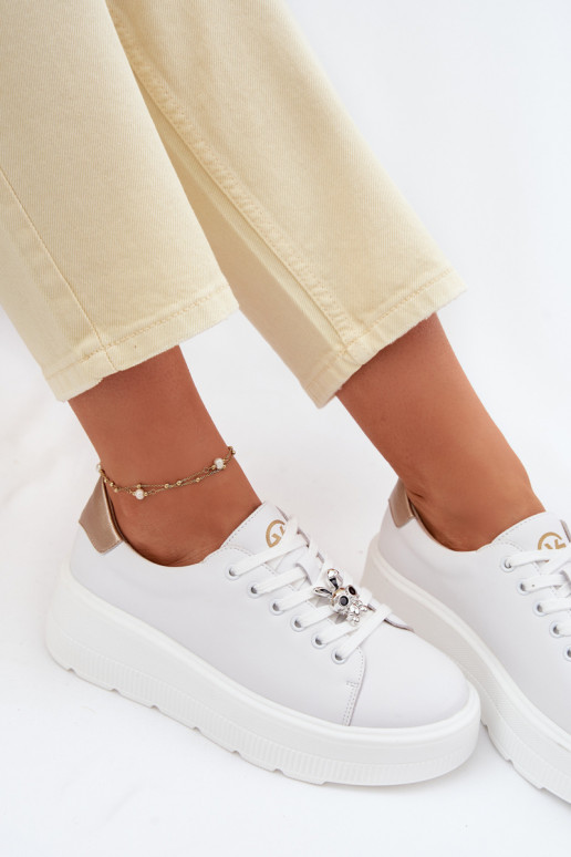 Kožené Tenisky model obuvi Dámske s platformouPrzypinką Vinceza 39973 biela farba