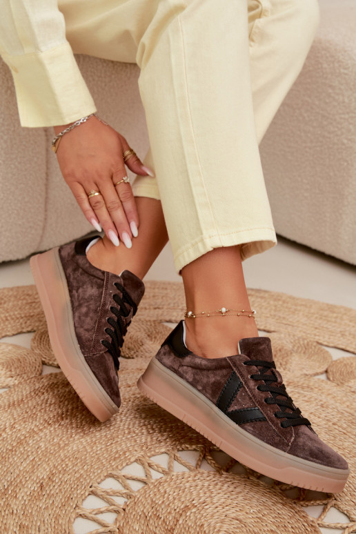 Dámske športové topánky z prírodného semišu s platformou Vinceza 79597 hnedé