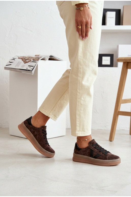 Dámske športové topánky z prírodného semišu s platformou Vinceza 79597 hnedé