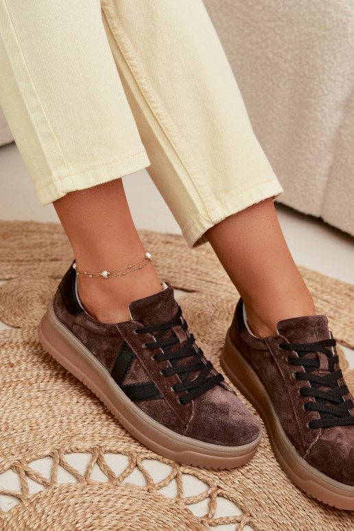 Dámske športové topánky z prírodného semišu s platformou Vinceza 79597 hnedé