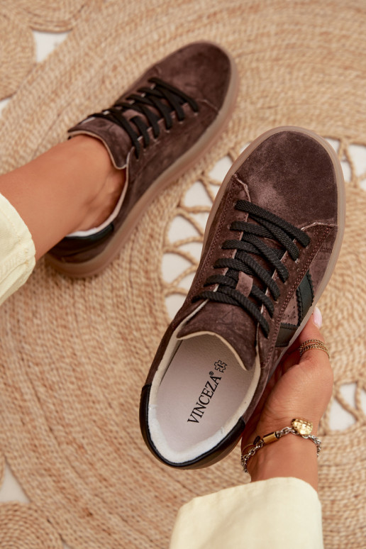 Dámske športové topánky z prírodného semišu s platformou Vinceza 79597 hnedé
