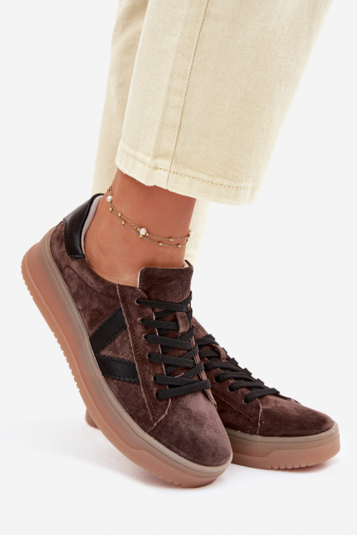 Dámske športové topánky z prírodného semišu s platformou Vinceza 79597 hnedé