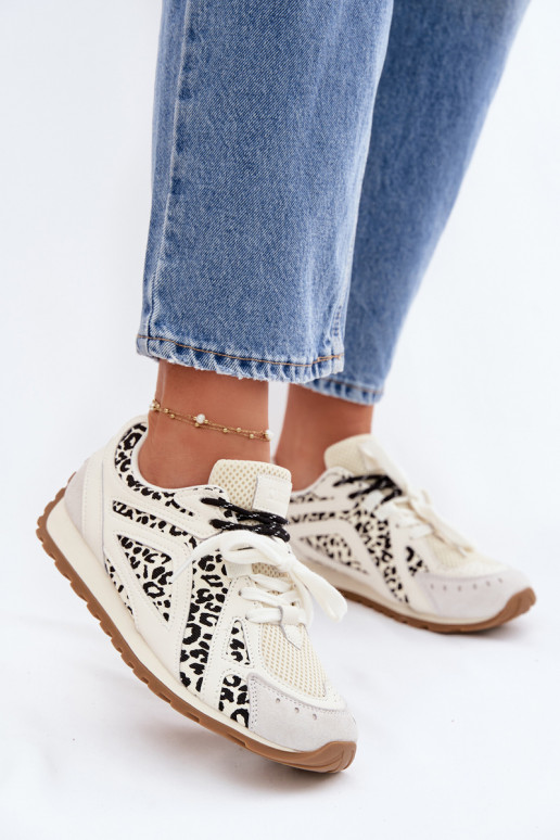 Kožené zo semišu Tenisky model obuvi Dámske Big Star TT274548 biela farba