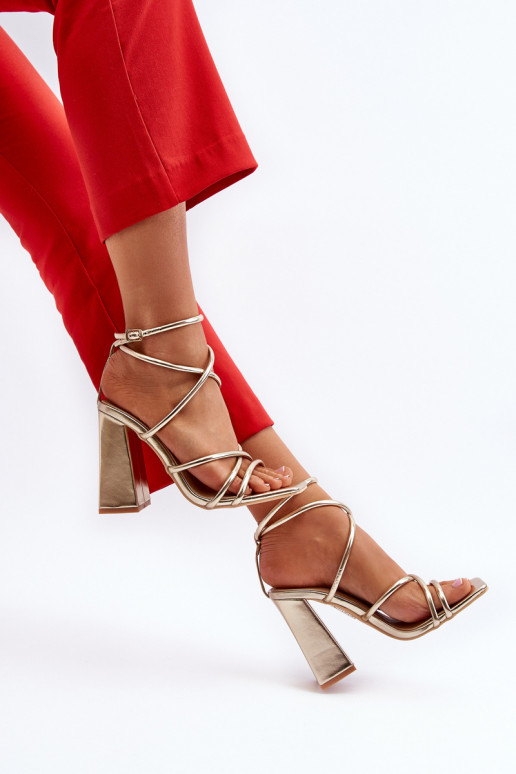 Módne Sandále na vysokom podpätku zlatej farby Josette