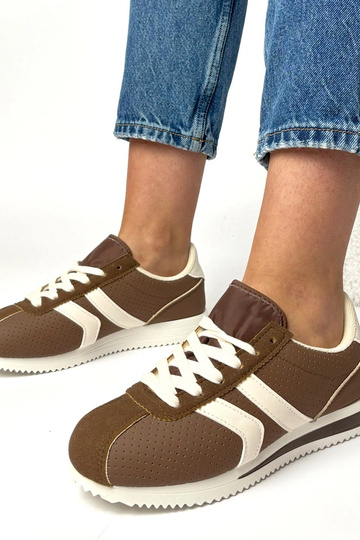 Hnedé športové tenisky Camille