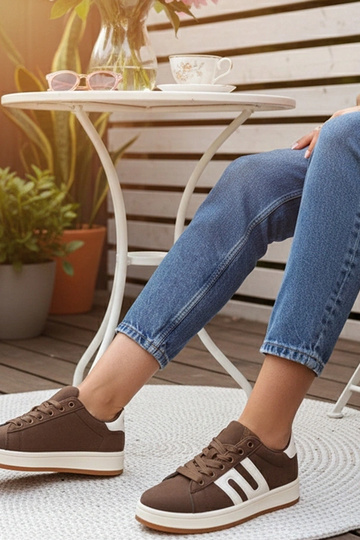 Hnedé každodenné tenisky... 2