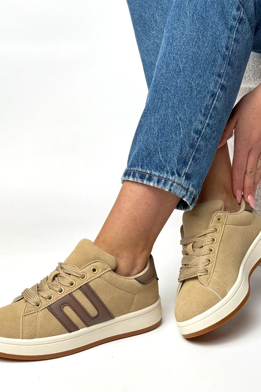 Tmavo pieskové každodenné tenisky...