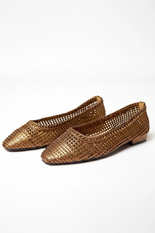 Hnedé čipkované balerínky s malým...