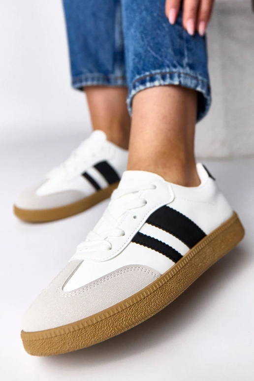 Biele každodenné tenisky na platforme...