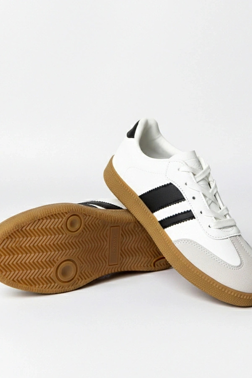 Biele každodenné tenisky na platforme...